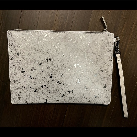 Michael Kors Clutch - White & Silver Floral Print - Picture 2 of 7